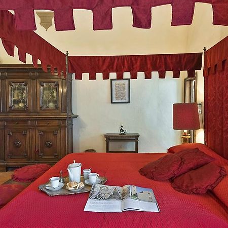 Medieval Palazzo Becci ซานจีมิญญาโน ภายนอก รูปภาพ